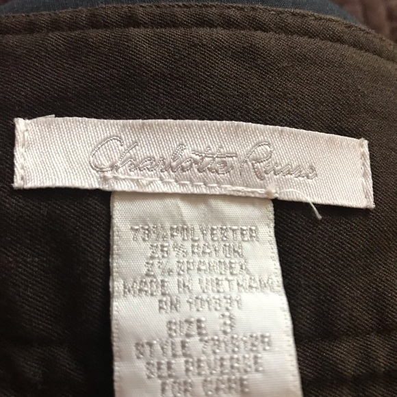 Brown shorts - Picture 2 of 2